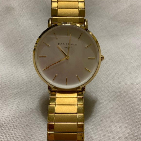 Watch - Picture 2 of 5